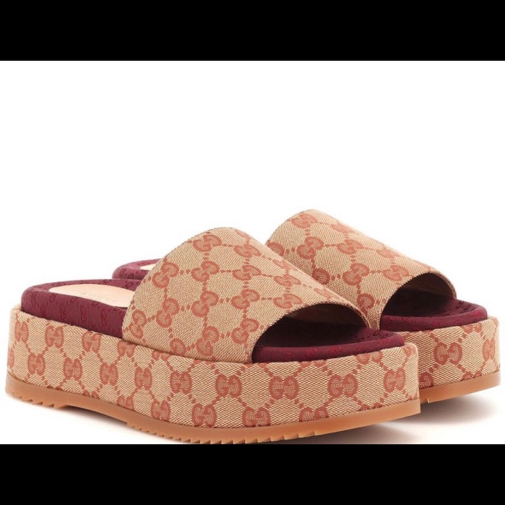 Gucci sandals